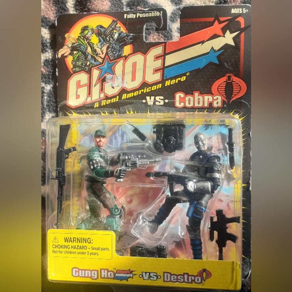 New In Box Hasbro GI Joe vs Cobra: Gung-Ho vs Destro Action Figures 2001